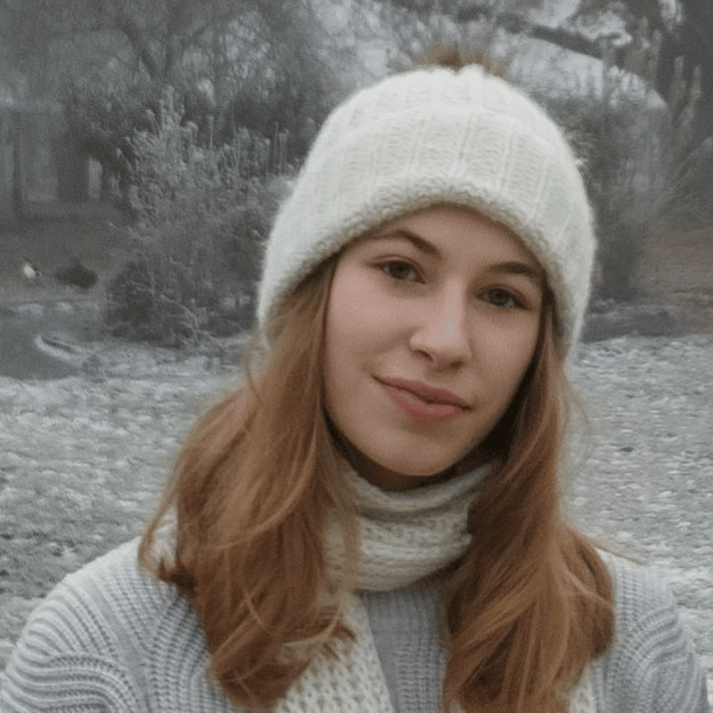 Aran alpaca hat knitting kit in undyed natural alpaca wool from Peru