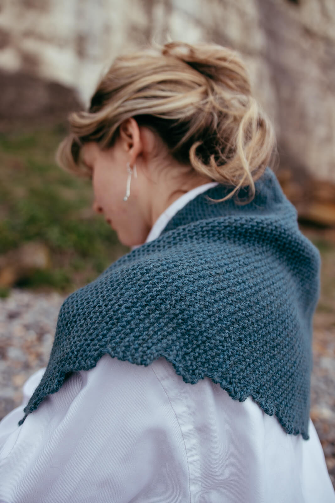 This alpaca wool knitting kit uses alpaca yarn from British and Irish farms.