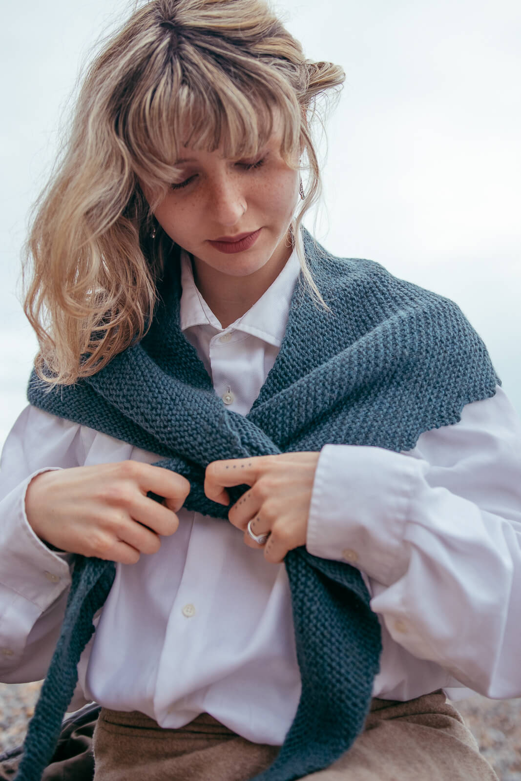 This alpaca wool knitting kit uses alpaca yarn from British and Irish farms.