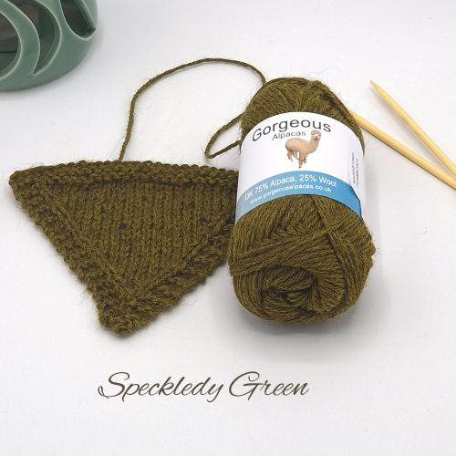 Speckledy Green DK Alpaca Yarn 50g ball – Gorgeous Alpacas