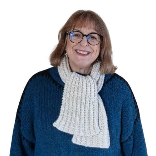 Emma wearing Everyday scarf in Chunky alpaca wool shown here in parchment