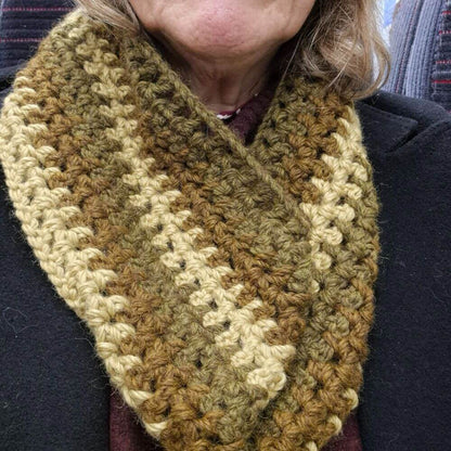 Restful Winter Wonder Cowl – Easy Crochet Pattern