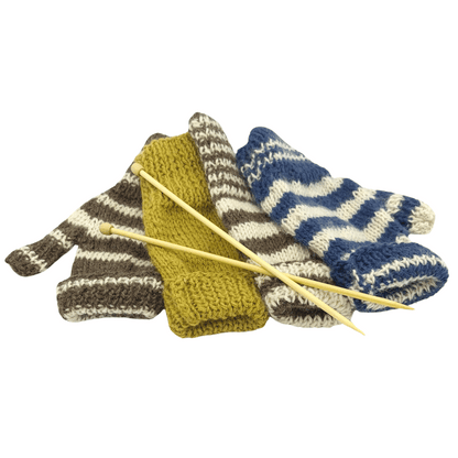 Alpaca wool knitting kit hat shown here in  a range of DK colours