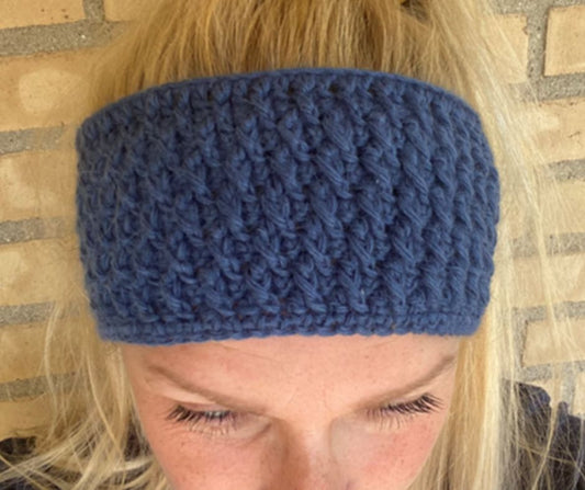 Alpine headband worn by Vibeke in DK Midnight Blue alpaca yarn